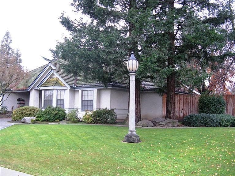 1st image of 1433 E Princeton Ct
