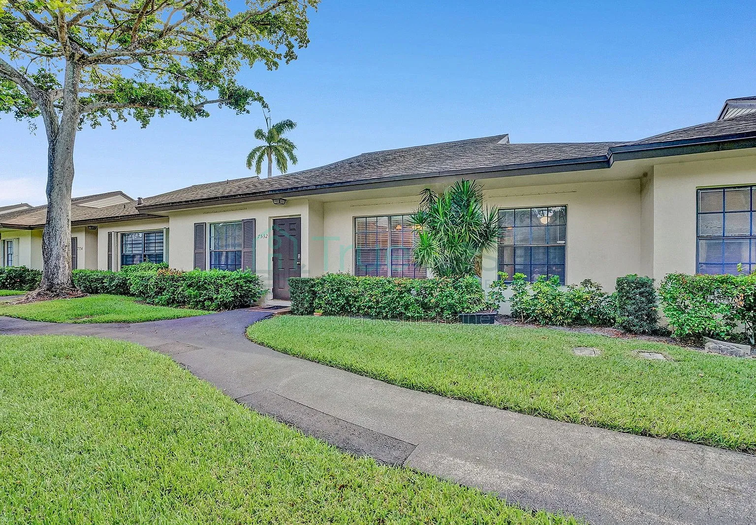 3 bed, 2.0 bath, 1480 sqft, $2,900 — Photo 3