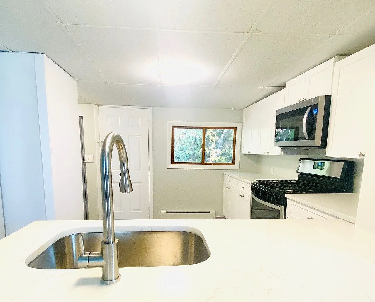 126 Leyden St — Photo 1
