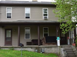 106 Pandora Rd, Loyalhanna, PA 15661