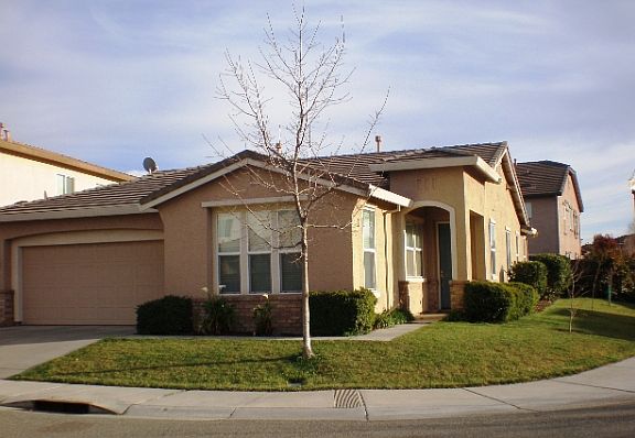 2nd image of 2964 Holdrege Way