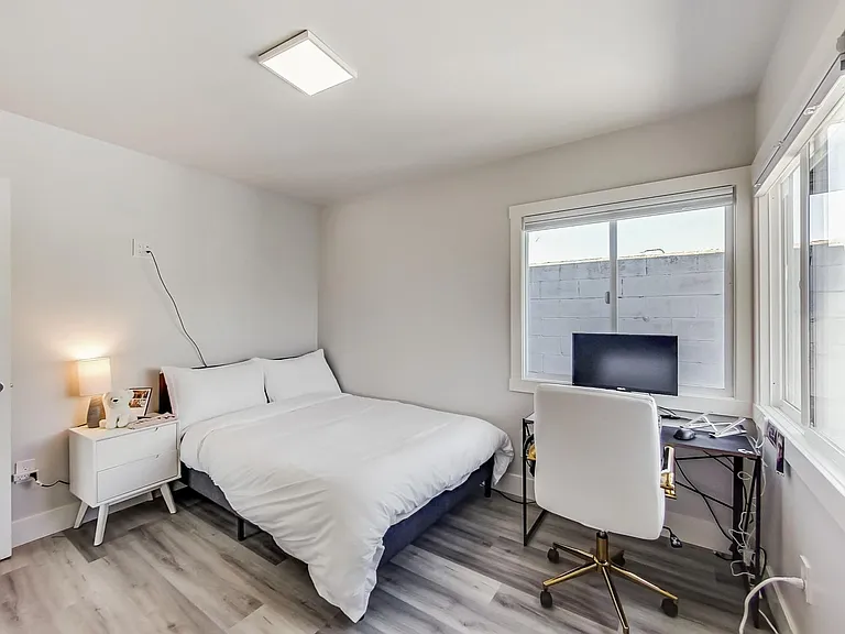 3411 Adeline LLC — Photo 42
