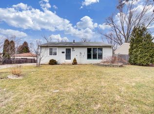 226 Granada Rd, Carpentersville, IL 60110