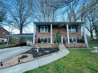137 Graymont Pl, Danville, VA 24541