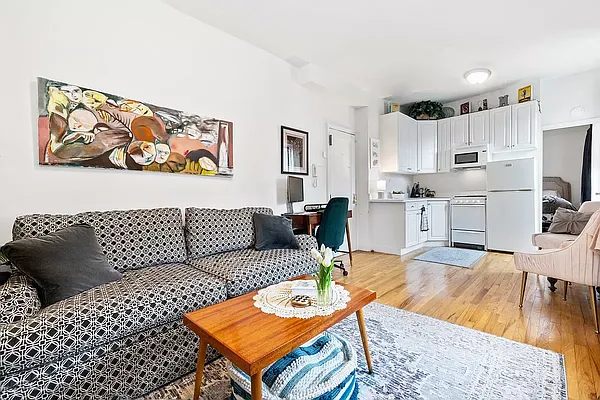 Rented by REAL New York | media 1