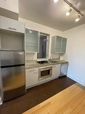 Rented by The Downtown LLC | media 16