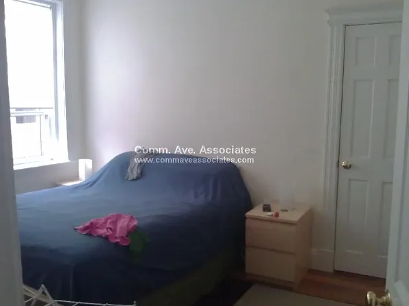 439 Cambridge St, Boston, MA