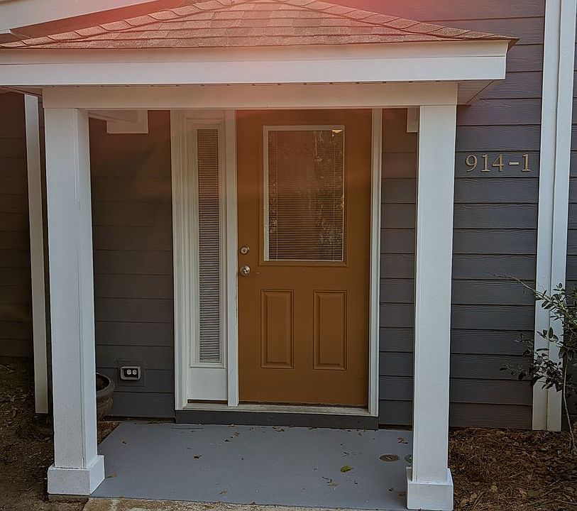 1st image of 914 Hawthorne St #1
