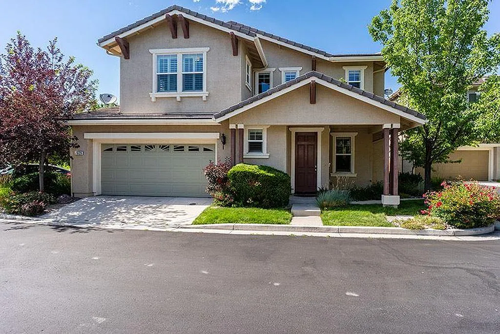 7029 Sacred Cir photo 1