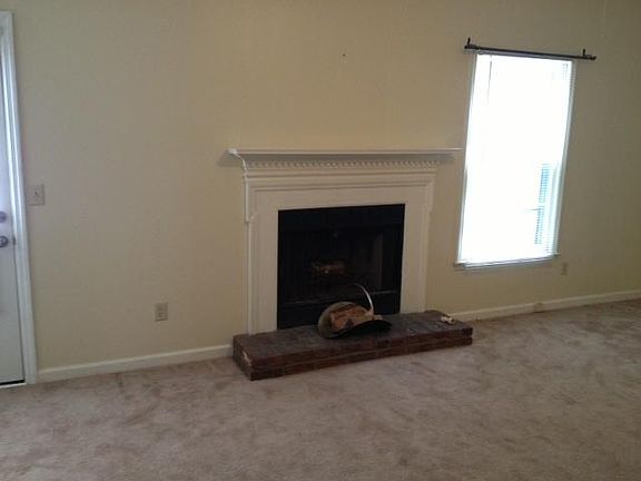 2nd image of 1006 Hammack Ct