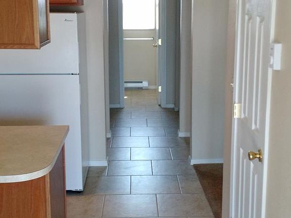 entry toward bathroom