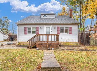 108 Bluff St, Sidney, IL 61877