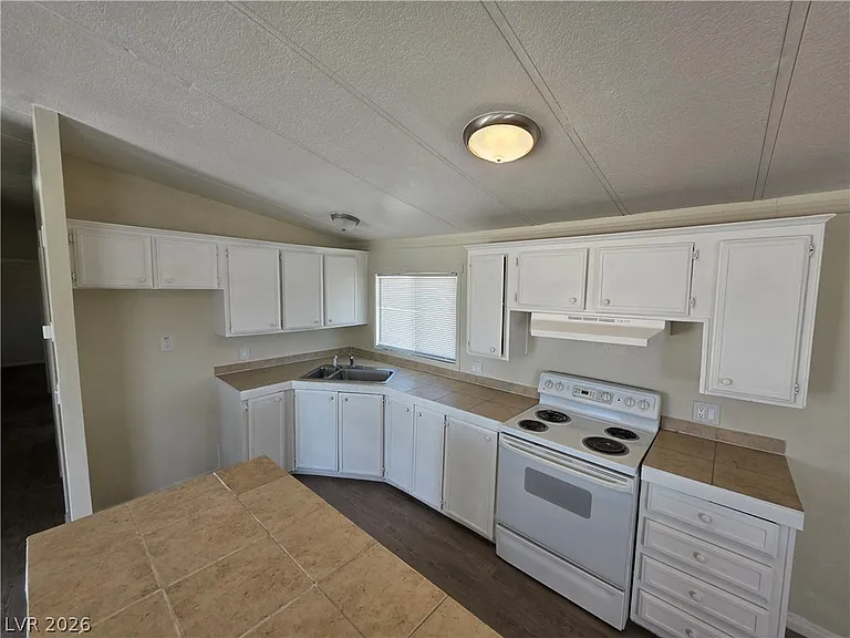 3590 Borax Ave — Photo 30