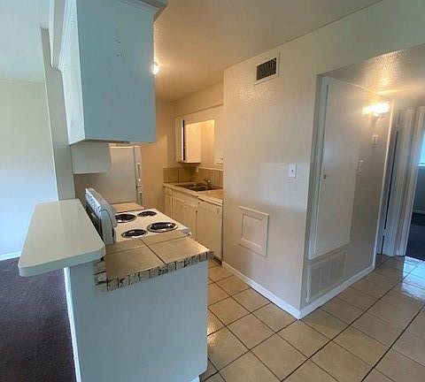 2nd image of 3206 Lobit Dr #55