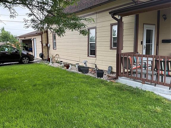 5th image of 332 Platte Street