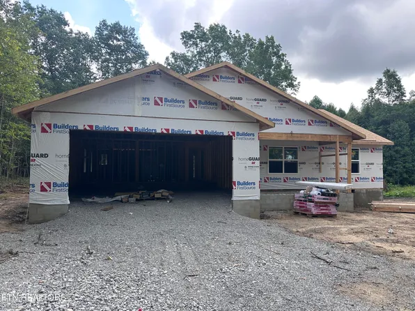 550 Stone Cliff Ln, Jamestown, TN 38556