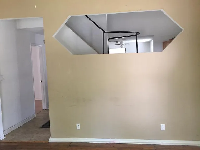 804 Austin Ave — Photo 13