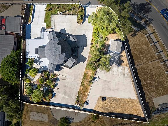 2nd image of 6937 Madrone Ave