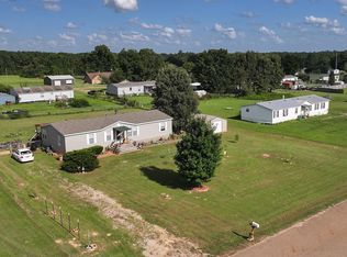 105 Springridge Dr, Texarkana, TX 75501