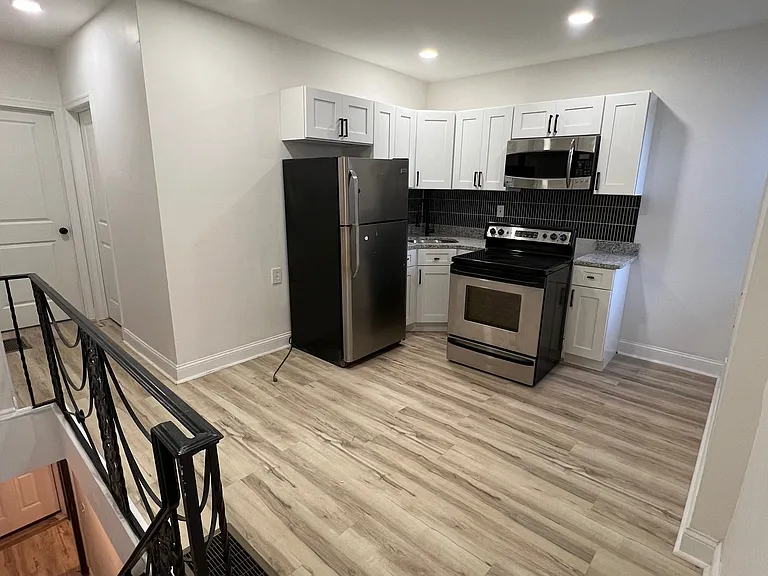 3733 N 10th St #2 — Photo 3