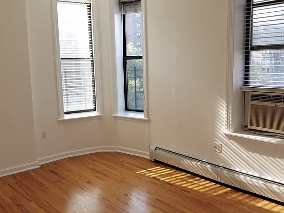 4th image of 61-63 Malcolm X Blvd #4D