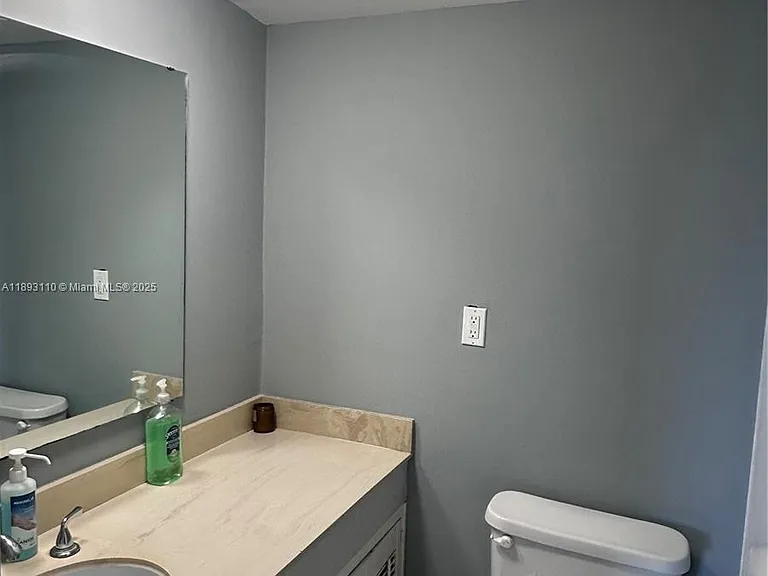 300 Bayview Dr #1206 — Photo 18