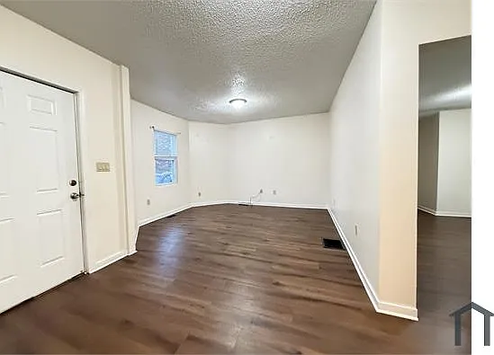 210 Wilder St — Photo 13