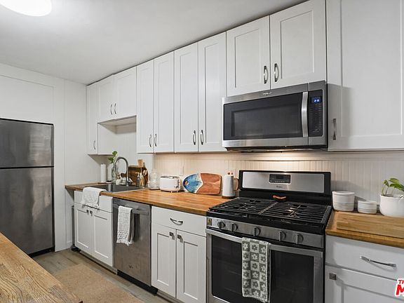 3rd image of 6472 Cavalleri Rd