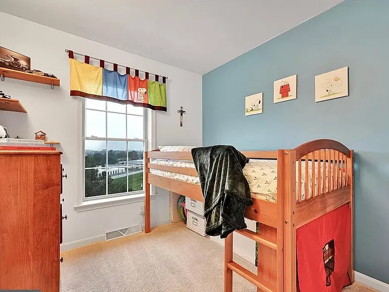 624 Royal View Dr — Photo 10