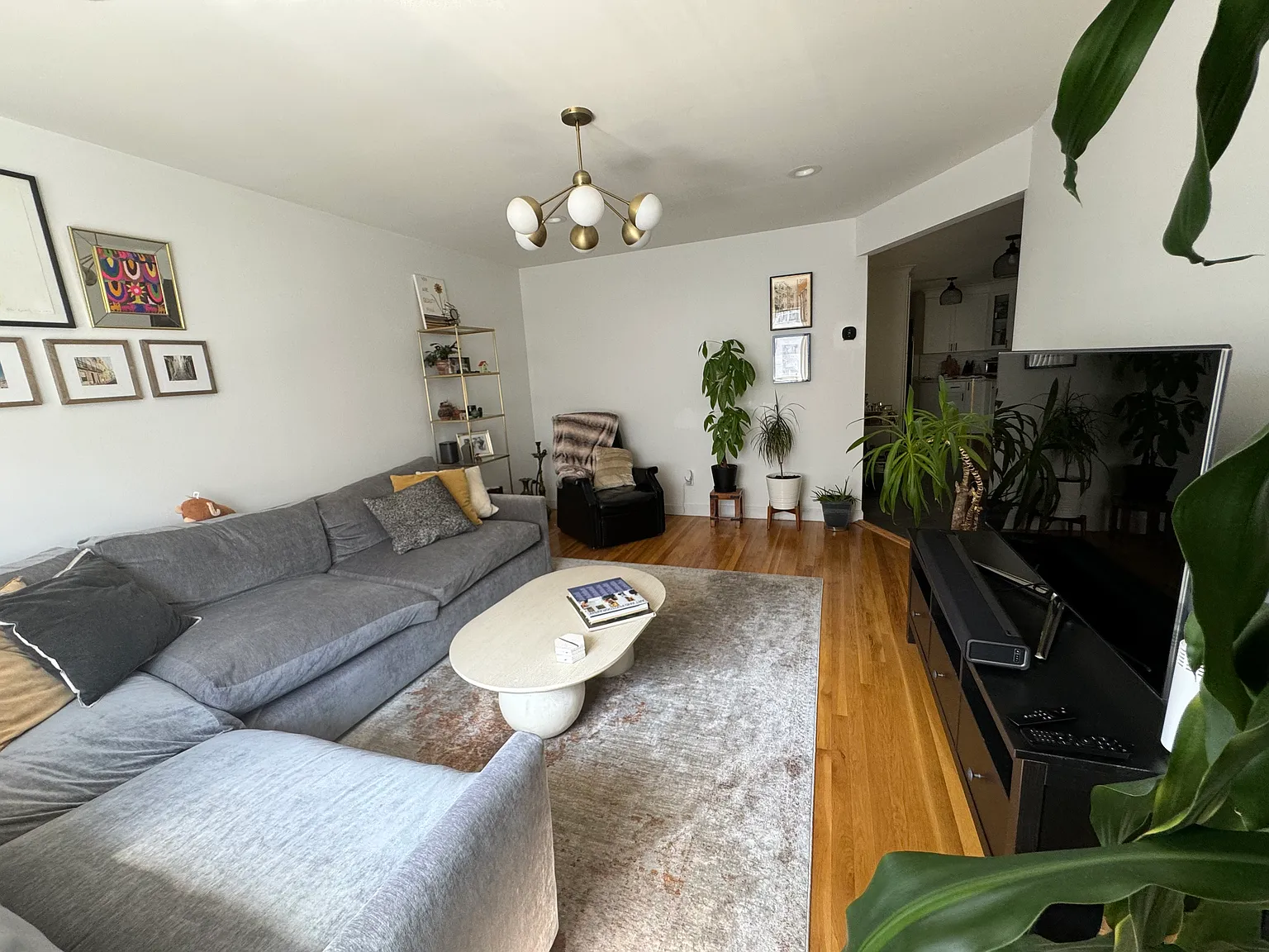 230 Bergen St — Photo 2