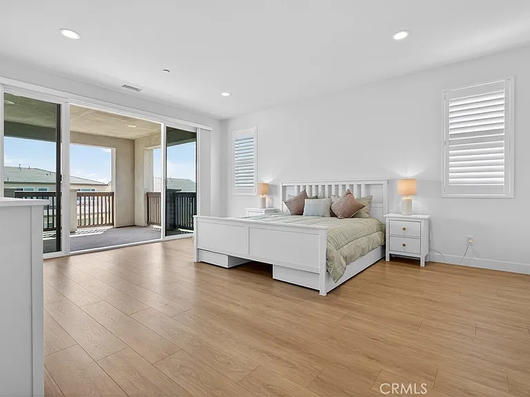 17728 Ridgeline Ct — Photo 34