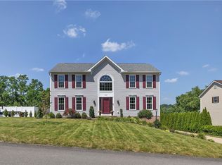 107 Janyce Dr, Greensburg, PA 15601