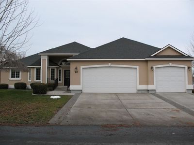10 Carnation Ct, Pasco, WA, 99301