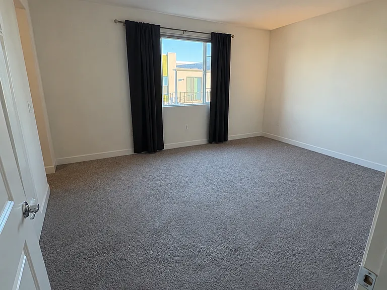 2453 Buzz Aldrin Way — Photo 40