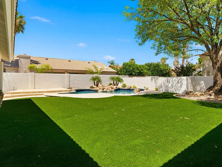8638 E Dahlia Dr — Photo 46