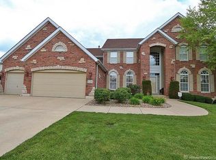135 Greycliff Manor Dr, Saint Louis, MO 63129