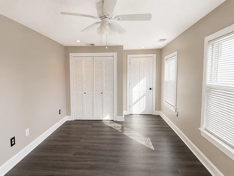 42 Clinton St #2 — Photo 11