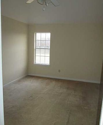 5th image of 6126 Ravenwood Lake Dr E