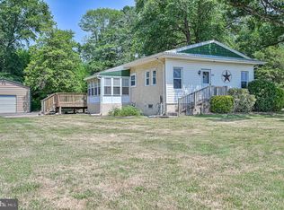 211 Williamstown Rd, Berlin, NJ 08009