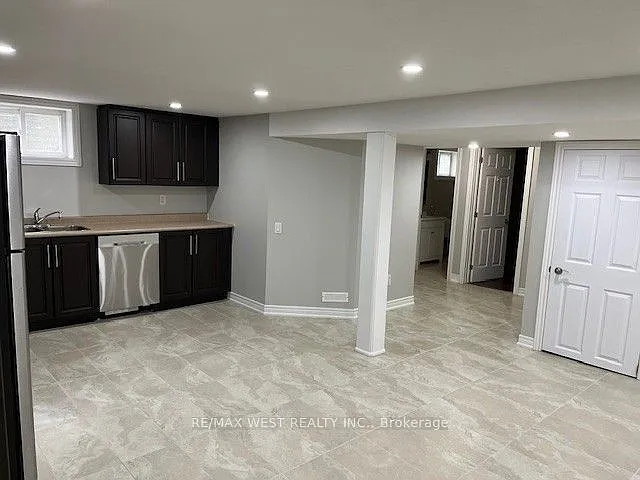 10 Testa St — Photo 3