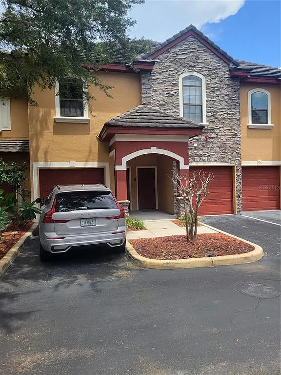 2 bed, 2.0 bath, 1165 sqft, $2,200 — Photo 1