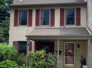 506 Pickering Station Dr, Chester Springs, PA