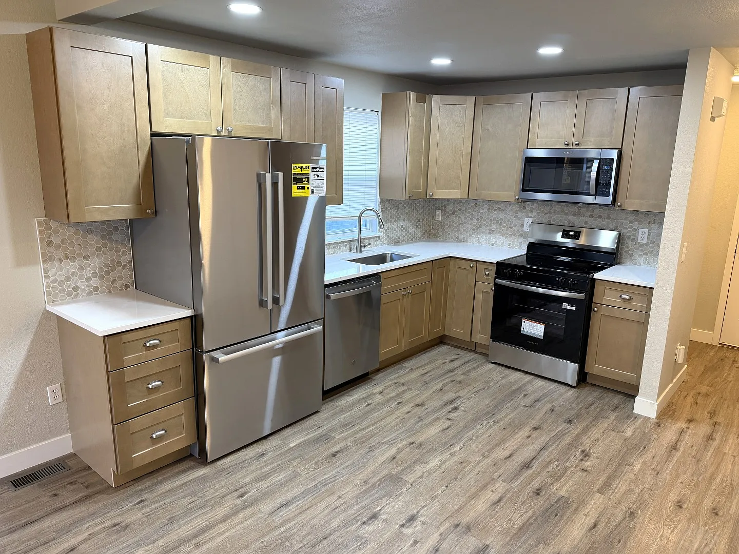 506 Maple Street — Photo 3