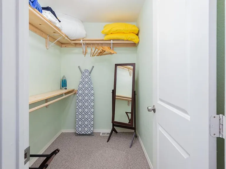 14602 Villa Maria Isabel — Photo 10