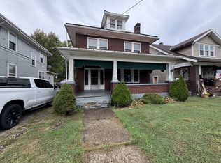 459 N Main St, Washington, PA 15301