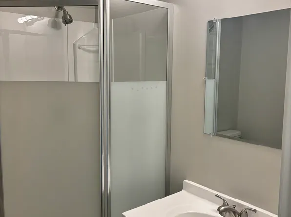 215 N Bridge St #B, Grand Ledge, MI 48837