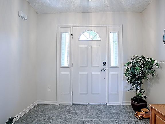 3rd image of 241 Grand Vista Trl