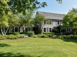 10238 N Range Line Ct, Mequon, WI 53092