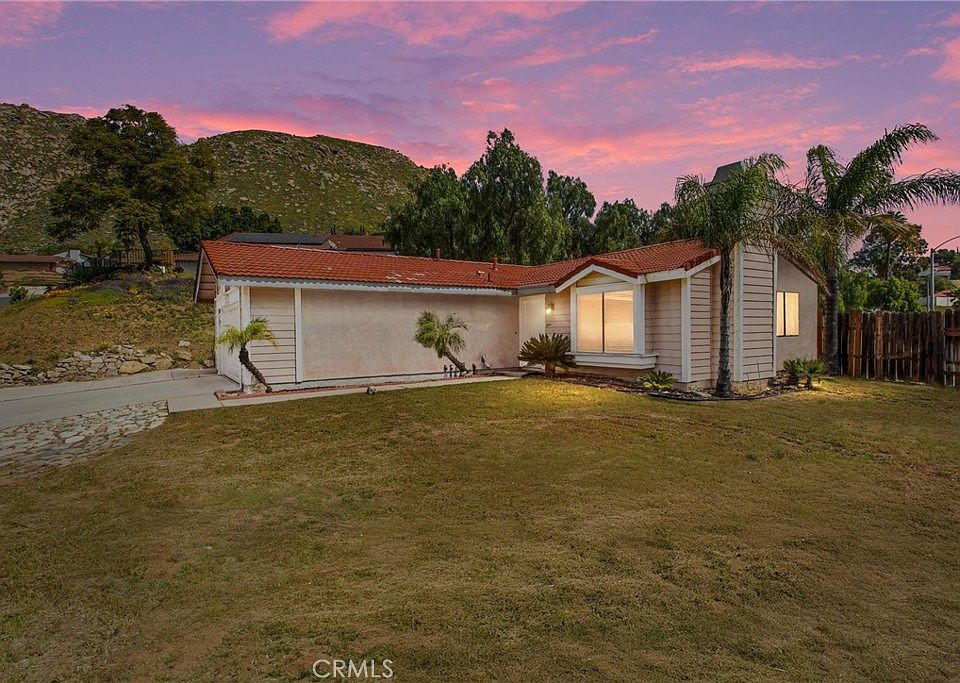 1st image of 11742 Black Hawk Ln