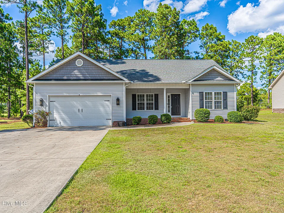 167 Laurel Oak Ln
